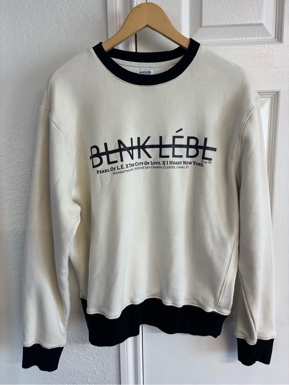 BLNK LÉBL White Crewneck Sweatshirt Size M